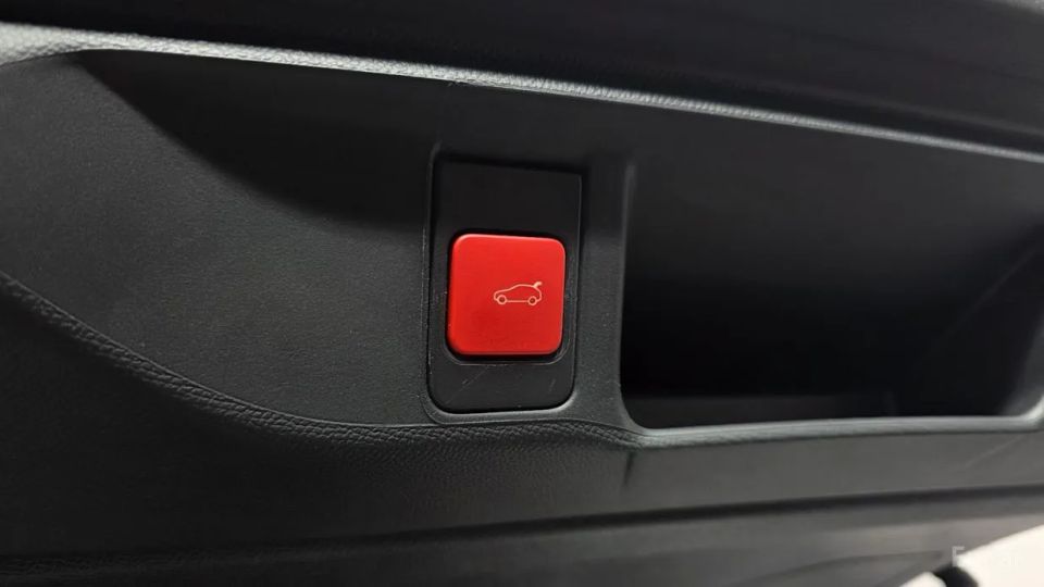 Citroen-DS DS4