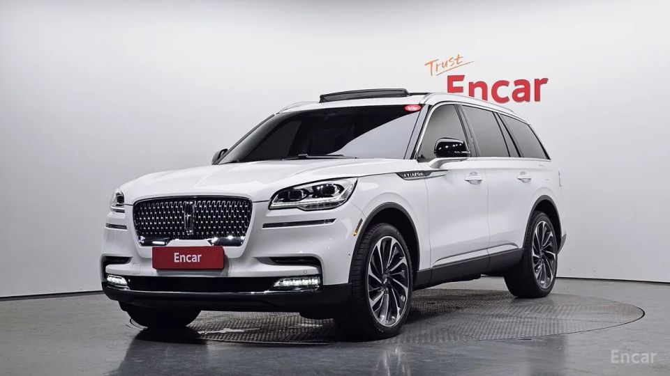 Lincoln Aviator