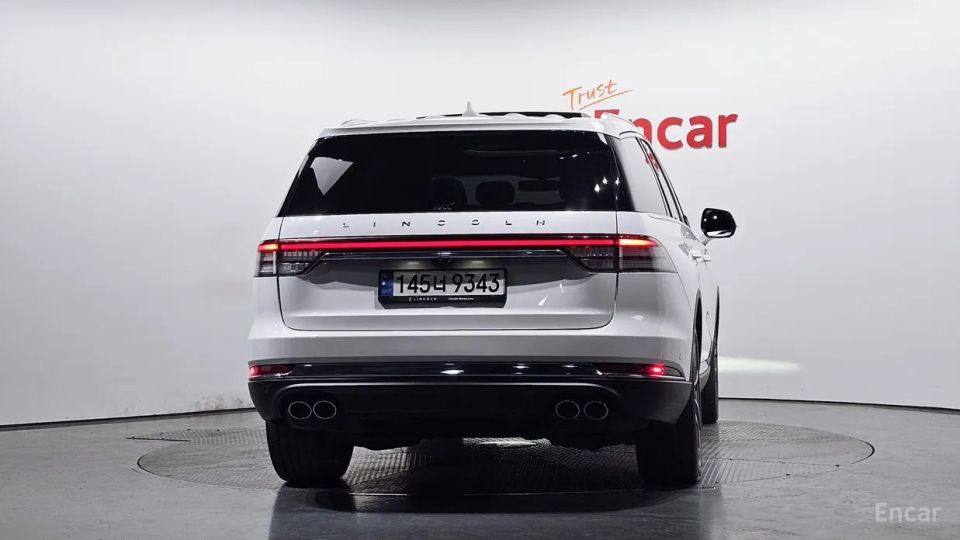 Lincoln Aviator