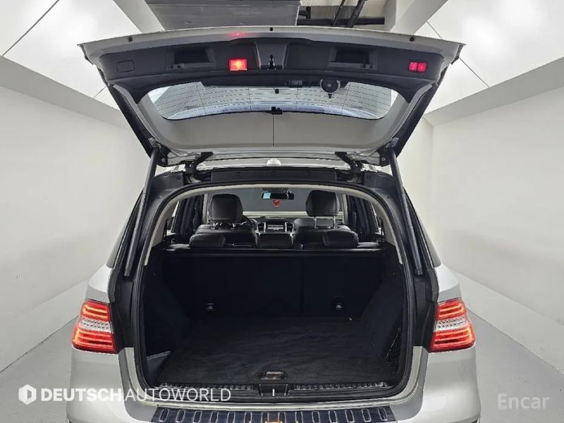 Mercedes-Benz M-class