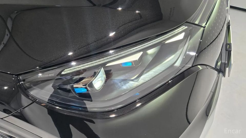 Mercedes-Benz EQE