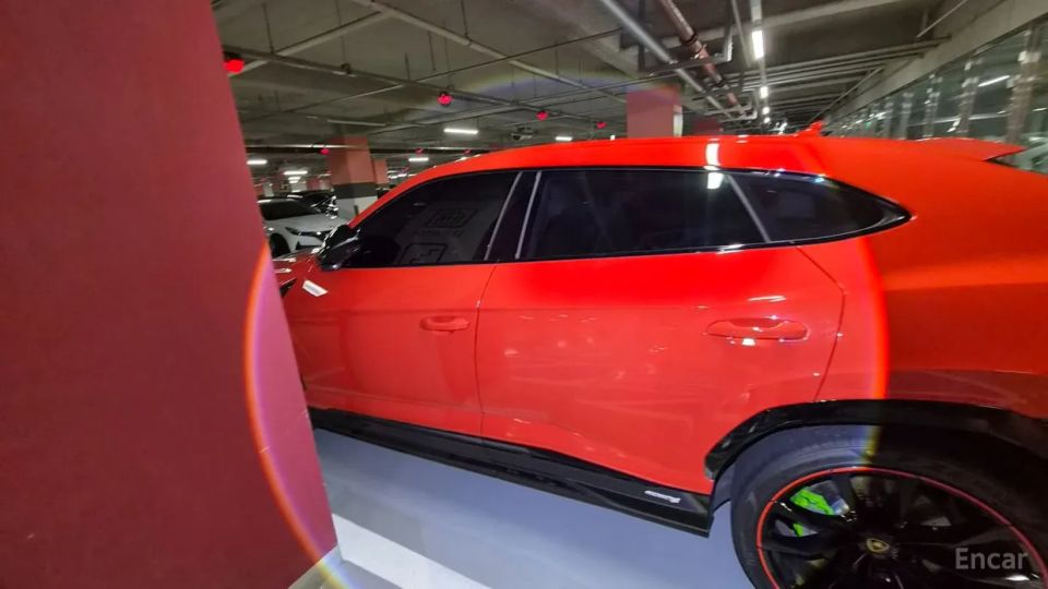 Lamborghini urus