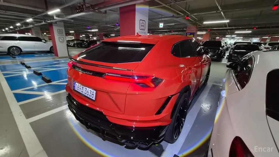 Lamborghini urus