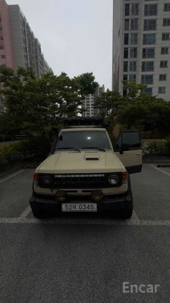 Hyundai Galloper