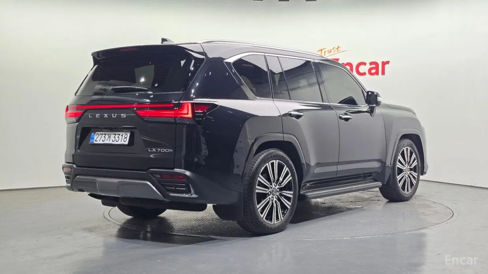 Lexus LX