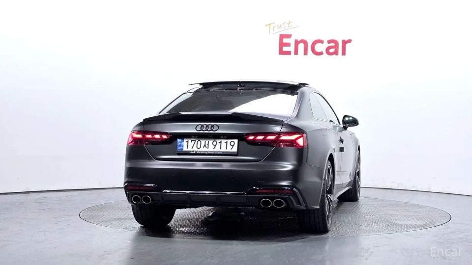 Audi S5