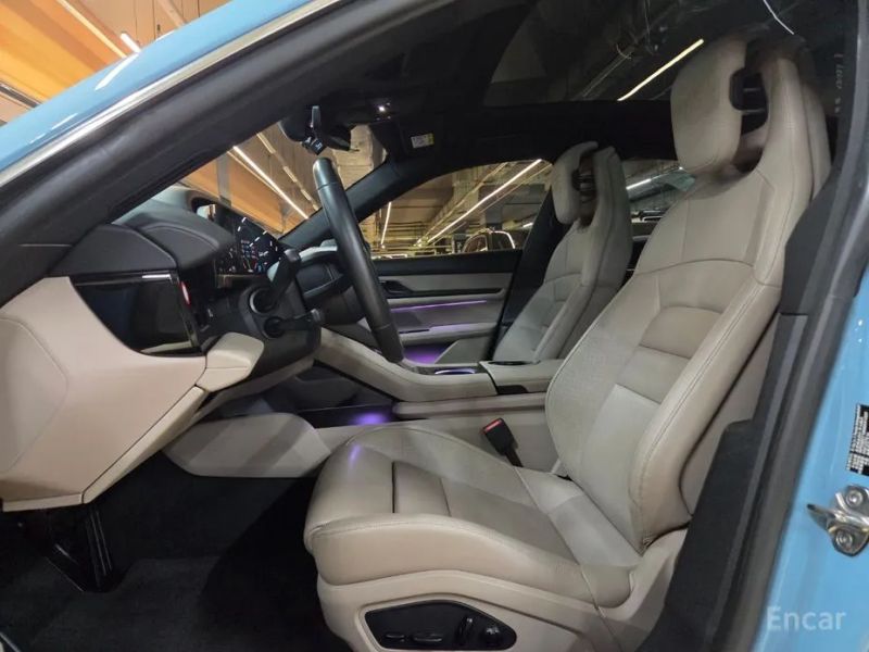 Porsche Taycan