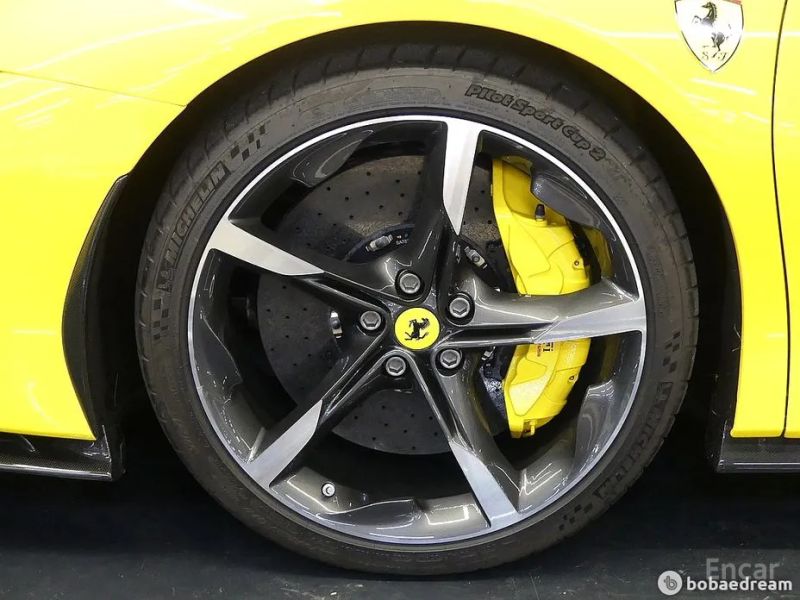 Ferrari SF90