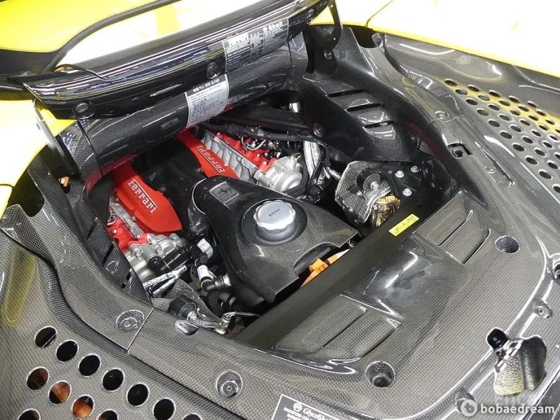Ferrari SF90