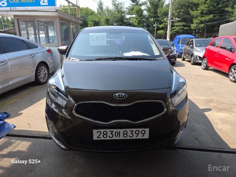 Kia Carens