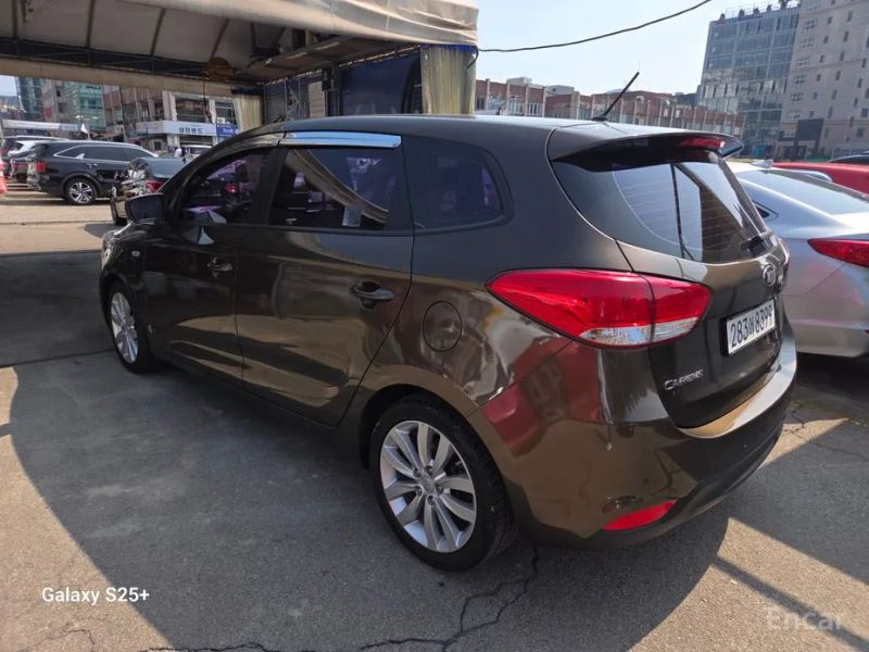 Kia Carens