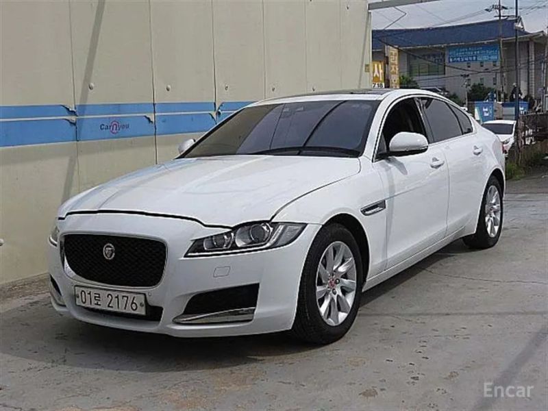 Jaguar xf