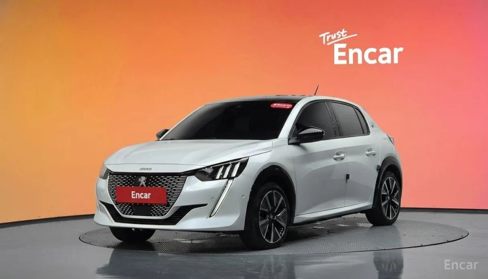 Peugeot 208