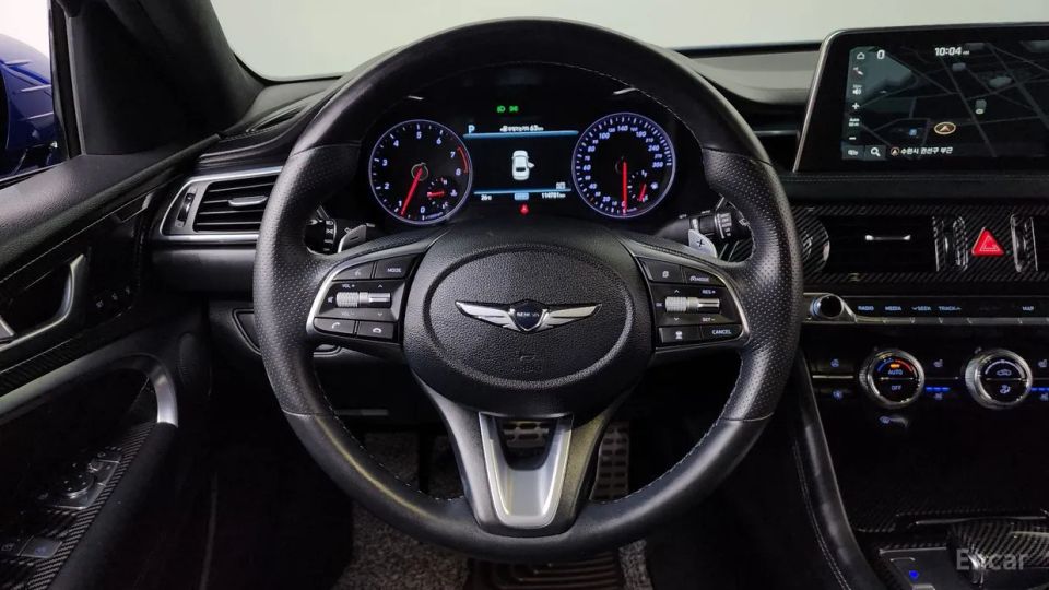 Genesis G70