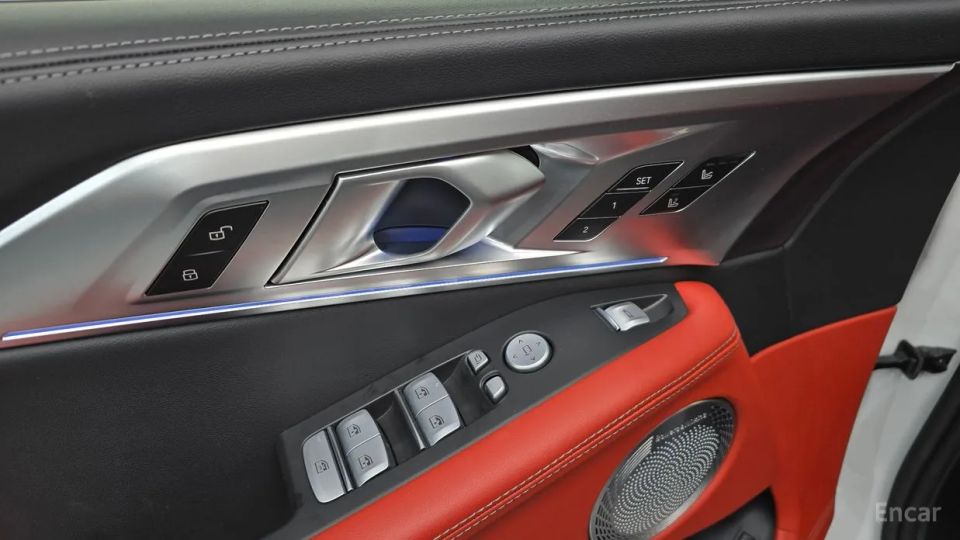 BMW XM