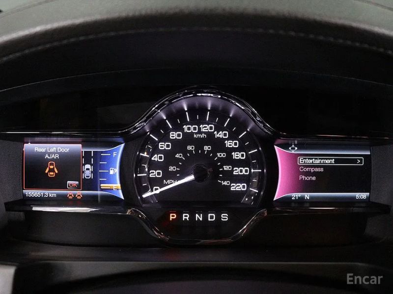 Lincoln MKS