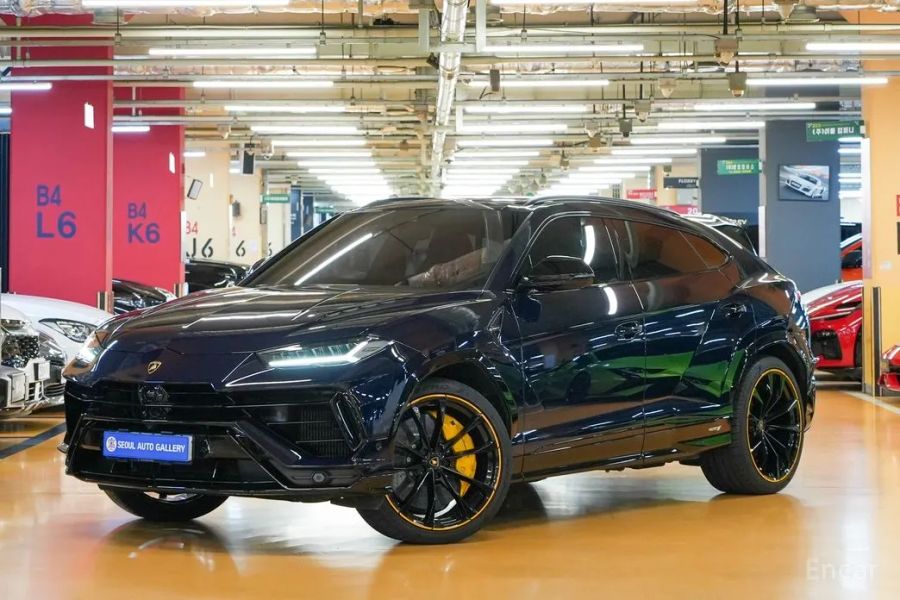 Lamborghini urus
