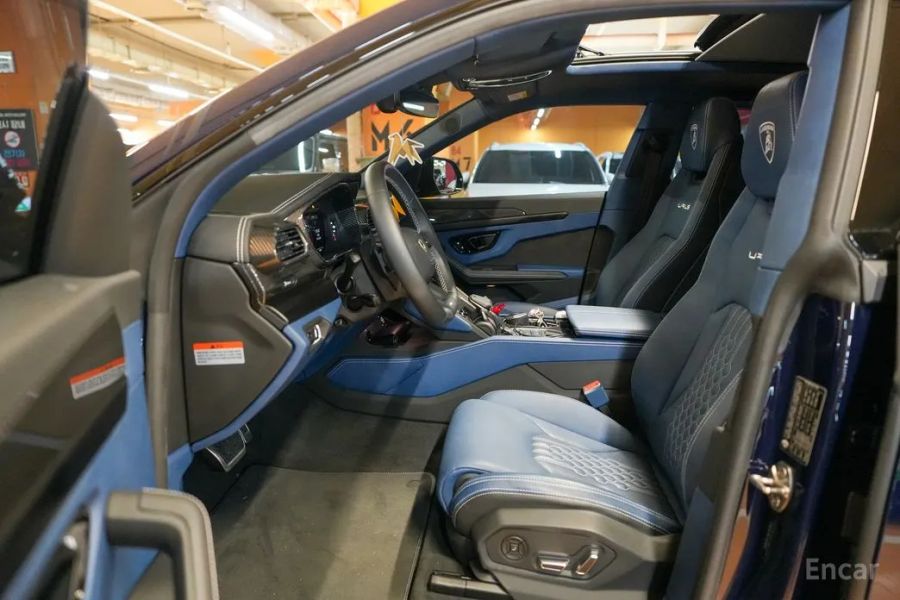 Lamborghini urus