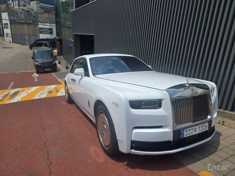 Rolls-Royce Phantom