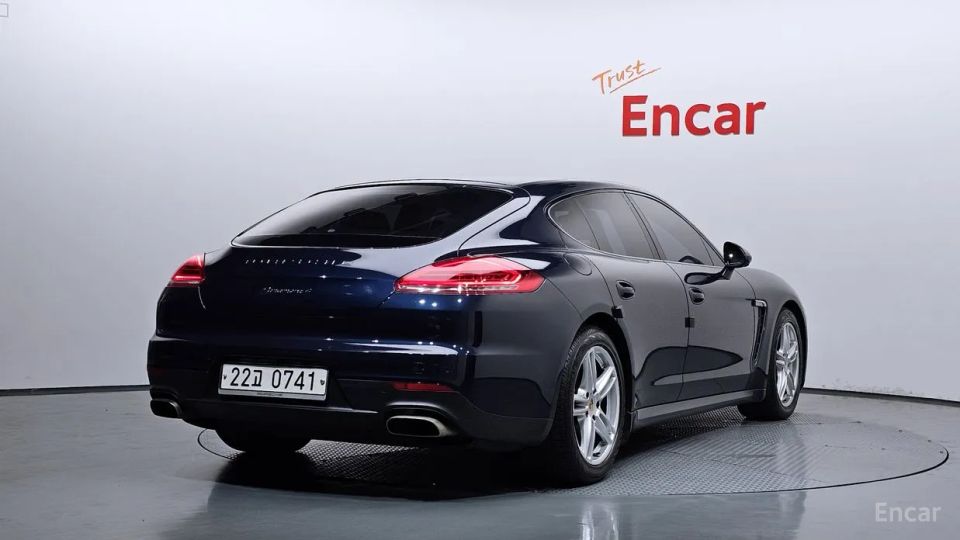 Porsche Panamera