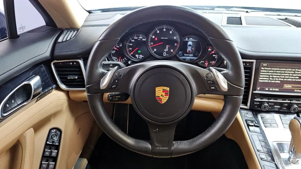 Porsche Panamera