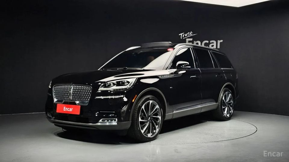 Lincoln Aviator
