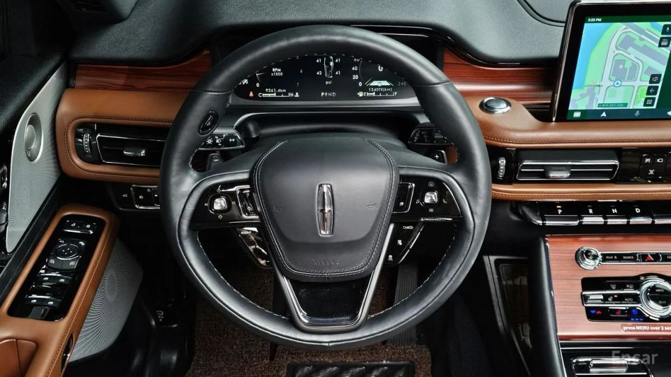 Lincoln Aviator