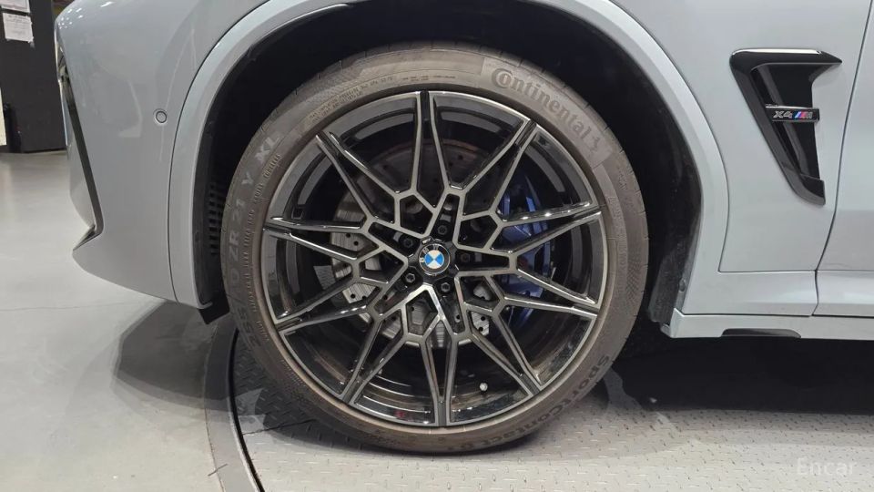 BMW X4M