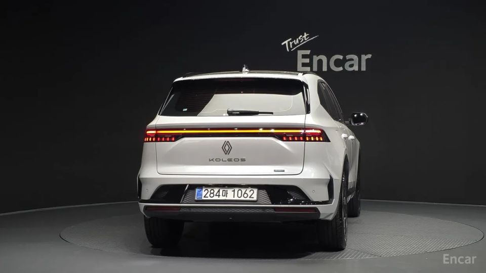 Renault-KoreaSamsung Grand Koleos