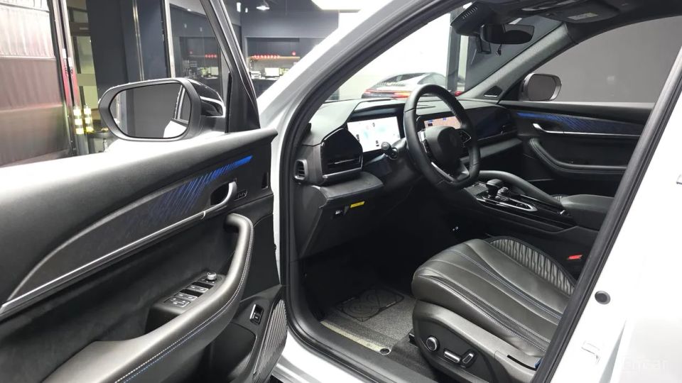 Renault-KoreaSamsung Grand Koleos