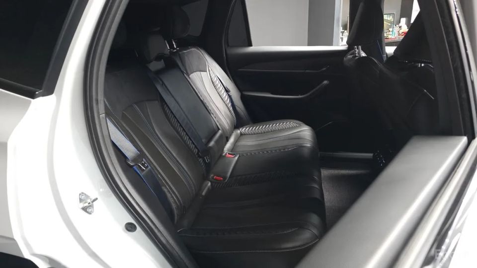 Renault-KoreaSamsung Grand Koleos