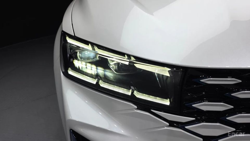 Renault-KoreaSamsung Grand Koleos