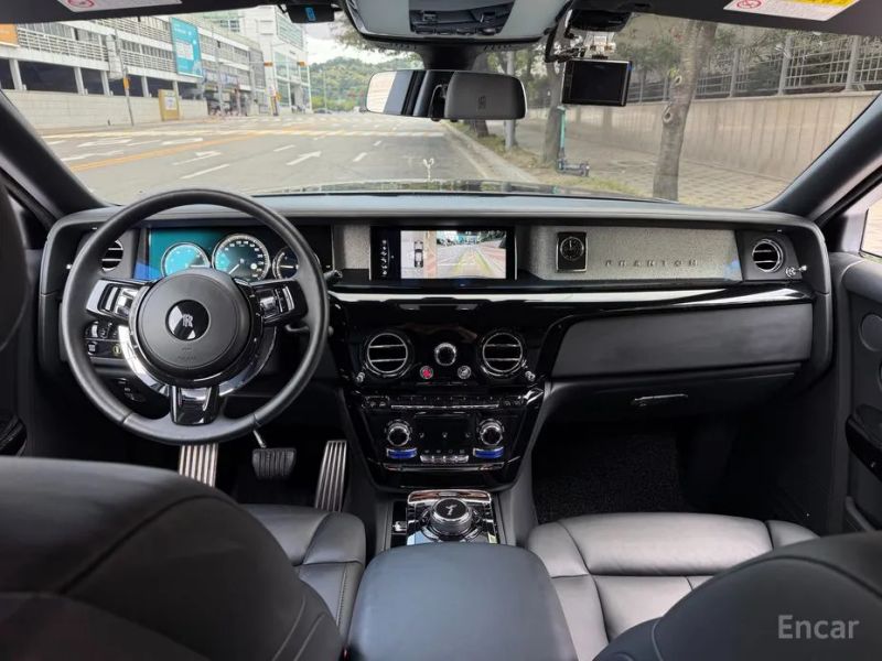 Rolls-Royce Phantom