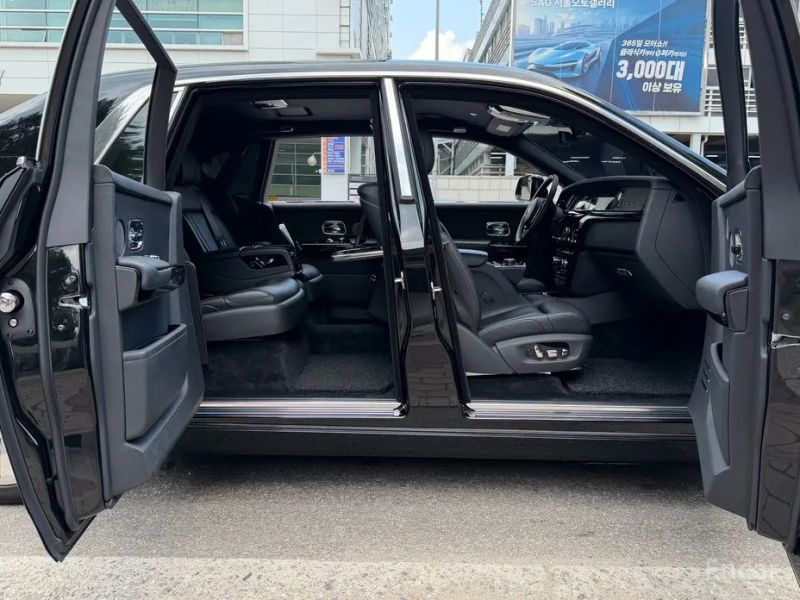 Rolls-Royce Phantom
