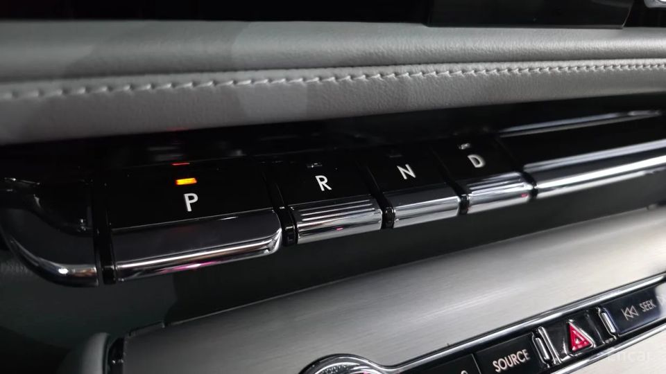 Lincoln Aviator
