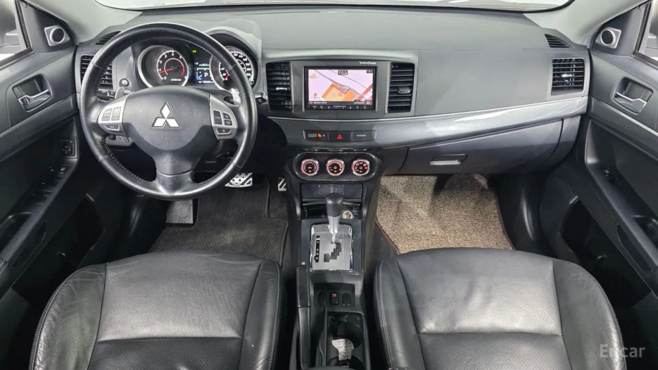 Mitsubishi Lancer