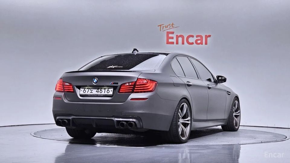 BMW M5