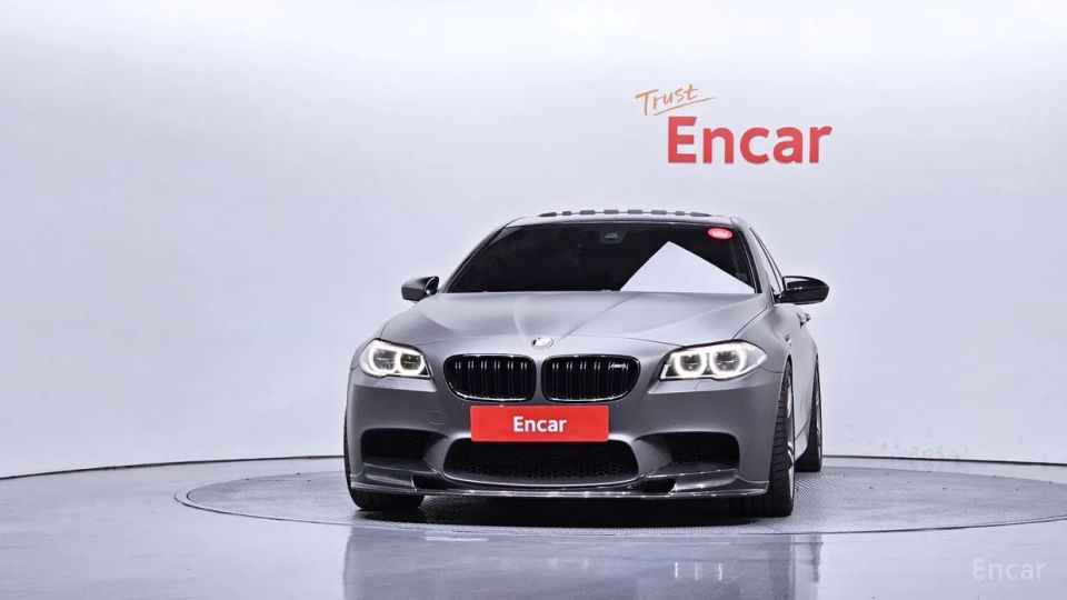 BMW M5