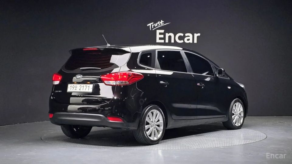 Kia Carens
