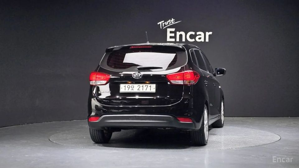 Kia Carens