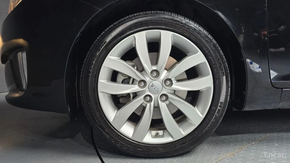 Kia Carens