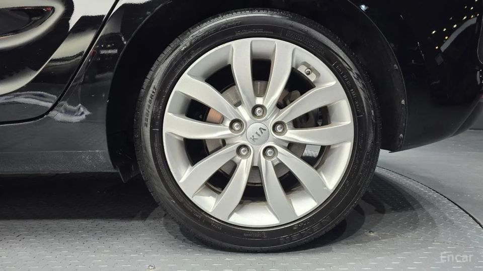 Kia Carens