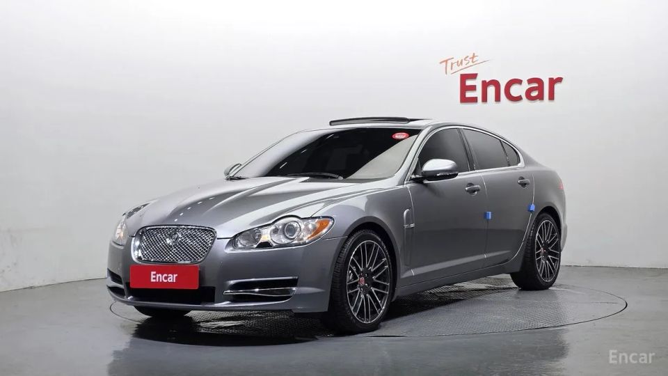 Jaguar xf