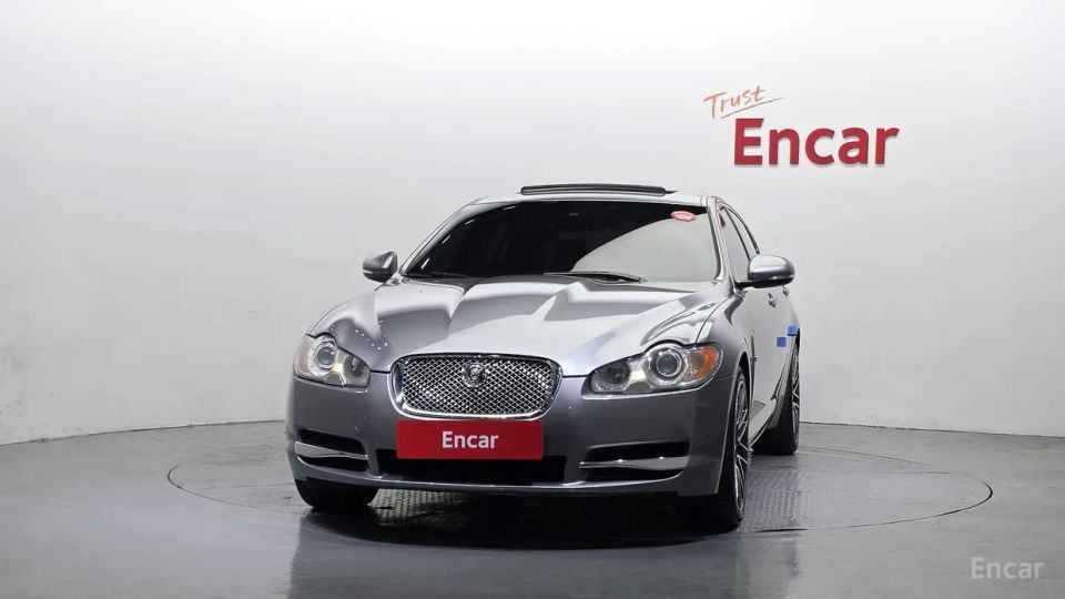 Jaguar xf
