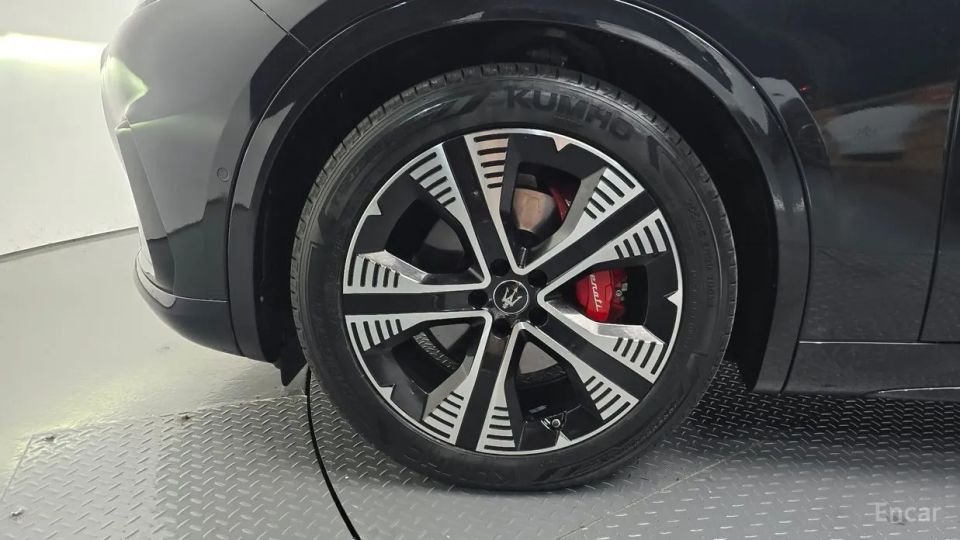 Maserati Grecale