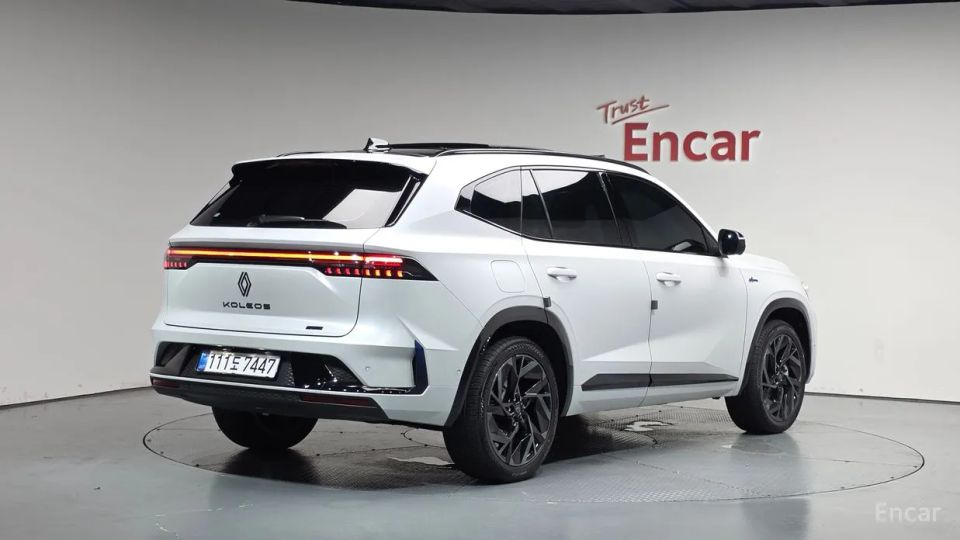 Renault-KoreaSamsung Grand Koleos