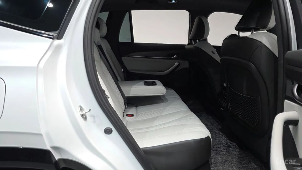 Renault-KoreaSamsung Grand Koleos