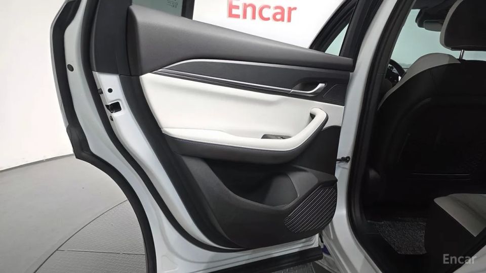 Renault-KoreaSamsung Grand Koleos