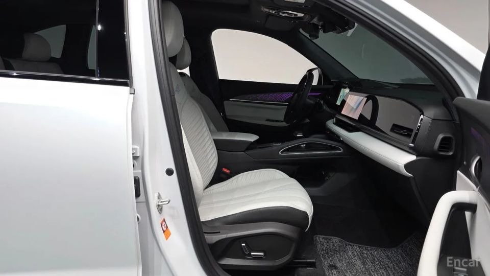Renault-KoreaSamsung Grand Koleos