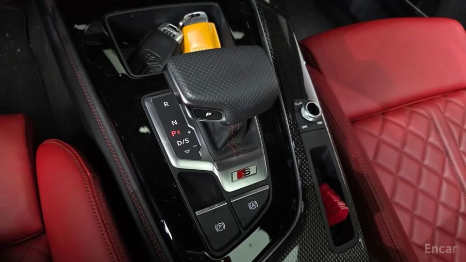 Audi S4